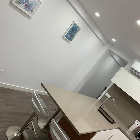 Piso En Monasterio De Caaveiro Apartamento A Coruña